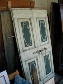Piccola Porta Antica,laccata,dipinta e restaurata